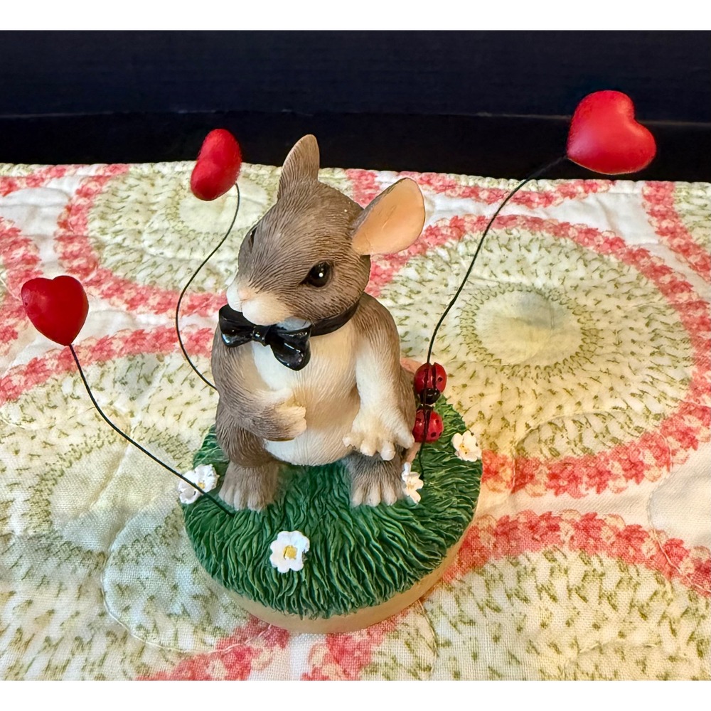 Charming Tails Fitz Floyd Figurine My Hearts All A Flutter Mouse 82/101